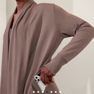 NWT Athleta Pranayama Restore Wrap in Dusty Rose